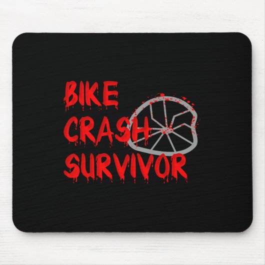 Überlebender eines Fahrradunfalls Lustiger Sturz u Mousepad (Vorne)