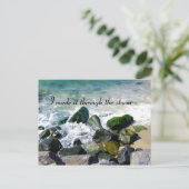 Überlebt_ Postkarte (Stehend Vorderseite)