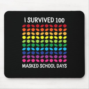 Überlebte 100 maskierte Schultage 100. Schultag Mousepad