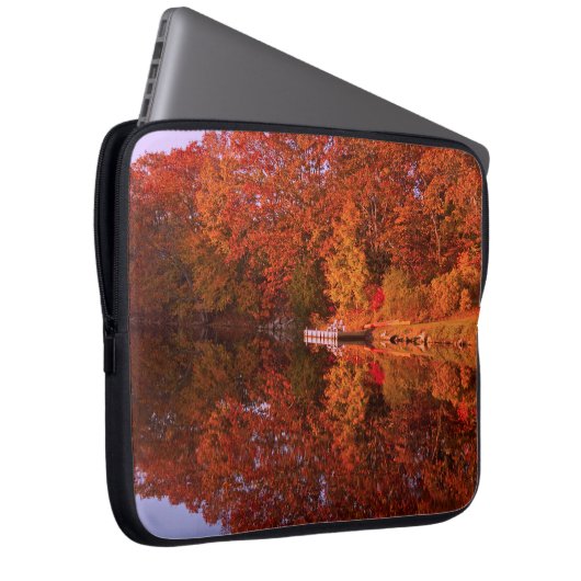 Überlegungen im Herbst Laptopschutzhülle (Vorne Rechts)