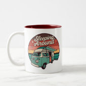 Übernachtung im Campingplatz Zweifarbige Tasse (Links)