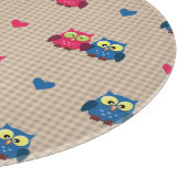 Überprüftes Muster mit Liebeeulen Schneidebrett (Ecke)