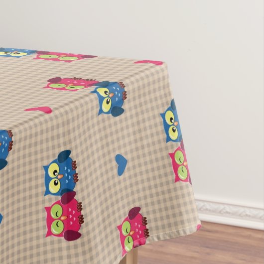 Überprüftes Muster mit Liebeeulen Tischdecke (Beispiel)