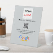 Überprüfung des Unternehmenslogos durch Google Prü Sockelschild (In SItu)