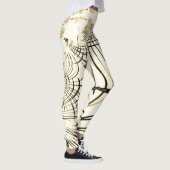 Überquerte, nusenbraune Spuren, heller Hintergrund Leggings (Rechts)