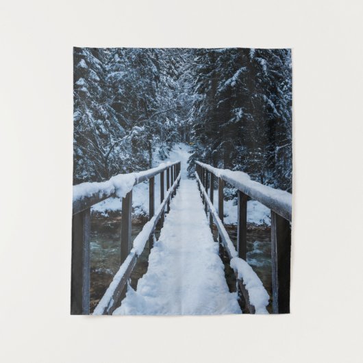 Überquerung des Flusses im Winter Wandteppich (Vorderseite)