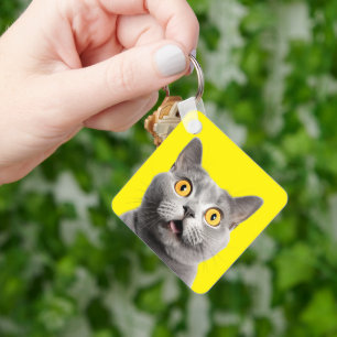 Überraschend lustig verrückt Cat Yellow Schlüsselanhänger