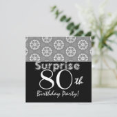 ÜBERRASCHENDE 80. Geburtstag Schwarzer Silberner B Einladung (Stehend Vorderseite)