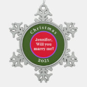 ÜBERRASCHENDE CHRISTMAS-EHRENVORSCHLAG SCHNEEFLOCKEN Zinn-Ornament (Vorderseite)