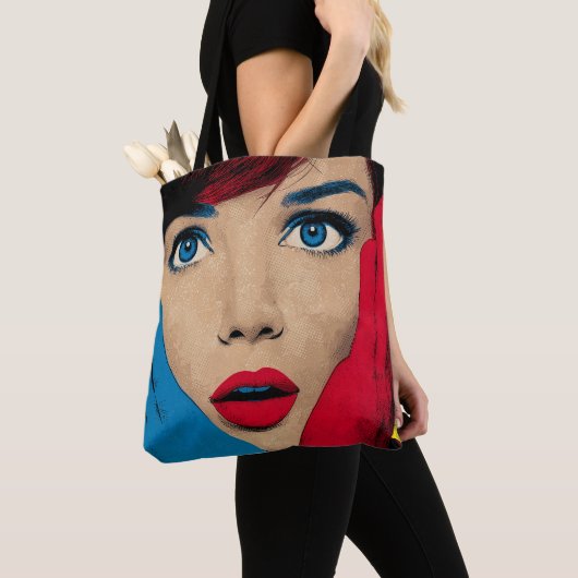 Überraschende Frau in Pop Art Tasche (Von Nahem)