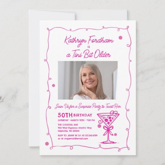 ÜBERRASCHENDES PARTY 50. Geburtstag Foto Martini Einladung (Vorderseite)