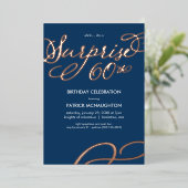 Überraschendes Party 60. Geburtstag Goldene Foil E Folieneinladung (Stehend vorne)