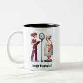 Überraschte Senior vs Evil Scale Zweifarbige Tasse (Links)