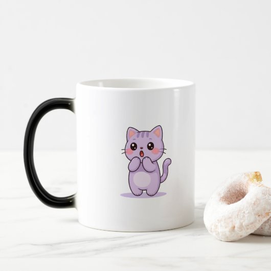 Überraschte süße Cartoon-Katze Verwandlungstasse (Mit Donut)