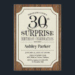 Überraschung 30. Geburtstag Party - Holzmuster Einladung<br><div class="desc">Rustikale Überraschung 30. Geburtstag Feier Einladung. Elegantes,  elegantes Design mit dunkelbraunem Holz und einem Kronenmuster. Der elegante schwarze Script-Schriftart. Nachricht,  wenn Sie weitere Anpassungen benötigen.</div>