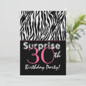 ÜBERRASCHUNG 30. Geburtstag Zebrastreifen Schwarz- Einladung (Stehend Vorderseite)