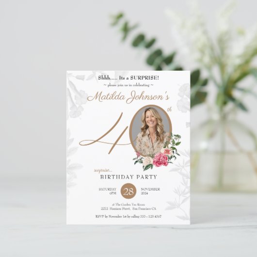 Überraschung 40. Geburtstag Einladung (Stehend Vorderseite)