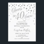 Überraschung 40. Geburtstag Party - Silver White Einladung<br><div class="desc">Überraschung 40. Geburtstag Party Einladung Elegantes Design mit Imitaten Glitzer silber und weiß. Enthält Skript-Schriftart und Konfetti. Feiert bis 40 Jahre! Melde mich,  wenn du ein Alter brauchst.</div>