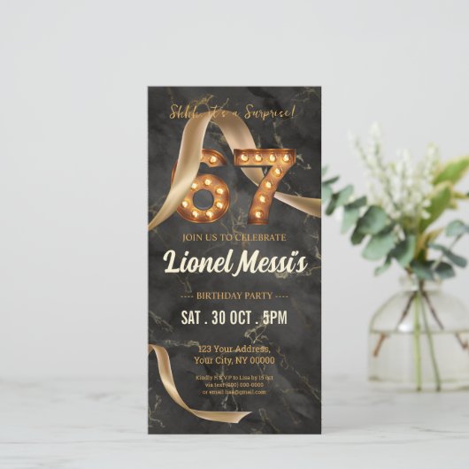 Überraschung 67. Geburtstag Mobile Einladung (Stehend Vorderseite)