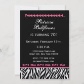 ÜBERRASCHUNG 70. Geburtstag Zebrastreifen Schwarz- Einladung (Rückseite)