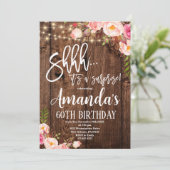 Überraschung Boho Floral Geburtstag, rustikaler Ge Einladung (Stehend Vorderseite)