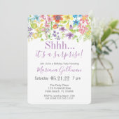 Überraschung Geburtstag Lila Wildblumen Party Einladung (Stehend Vorderseite)