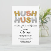 Überraschung Geburtstagsparty Hush Hush Gold Metal Einladung (Stehend Vorderseite)