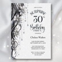 Überraschungsparty zum 30. Geburtstag mit Blumen u