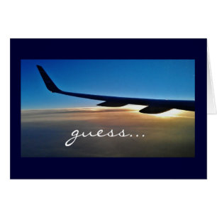 Überraschungsreise: Flugzeug und Sonnenaufgang