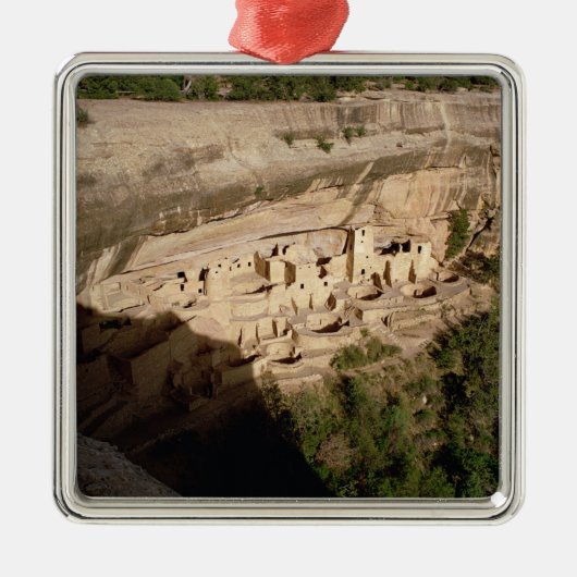 Überreste der indischen Klippenwohnungen des Silbernes Ornament (Vorne)