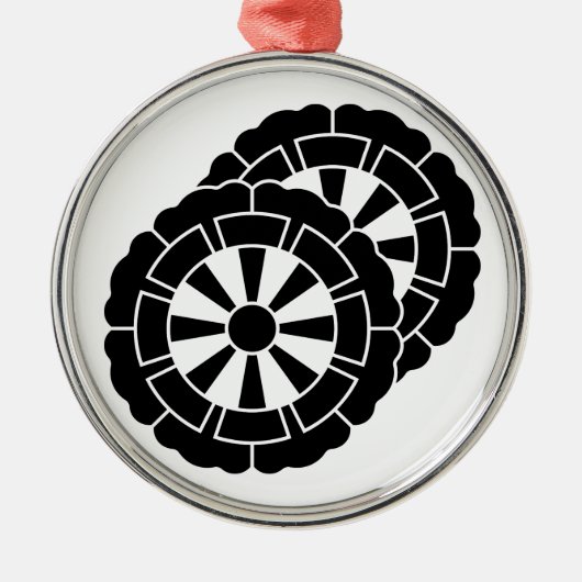 Überschneidende Genji-Karts in der Blume Ornament Aus Metall (Vorne)