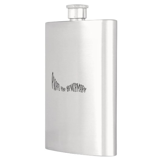 Überschreitet die Benchmark Flachmann (Links)