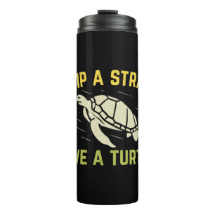 Überspringen Sie einen Strohhalm, der ein Geschenk Thermosbecher