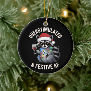 Überstimulierter und festlicher AF Waschbär Espres Keramik Ornament