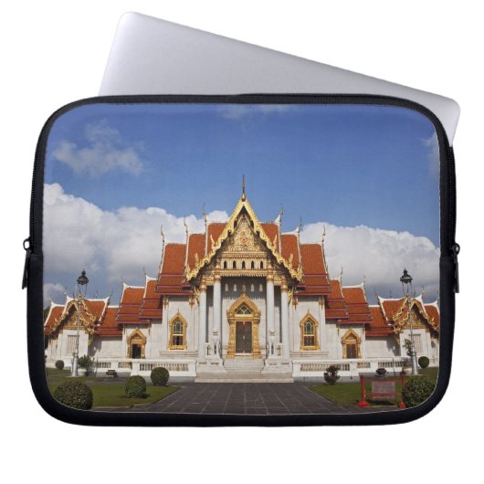 Ubosot Hall or Bot, Wat Benchamabophit, Bangkok Laptopschutzhülle (Vorderseite)