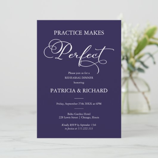 Übung macht perfekte Probe Dinner Einladung (Stehend Vorderseite)