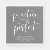 Übung macht perfekte Probe Dinner Serviette (Vorderseite)