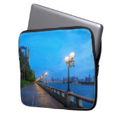 Ufer der Stadt Guangzhou Laptopschutzhülle (Vorderseite Links)