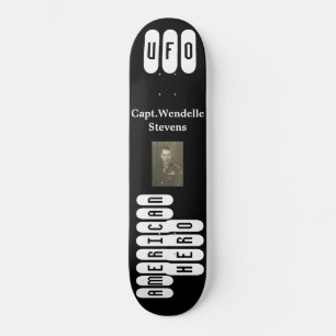 UFO /AMERIKANISCHER HERO / TST Skateboard