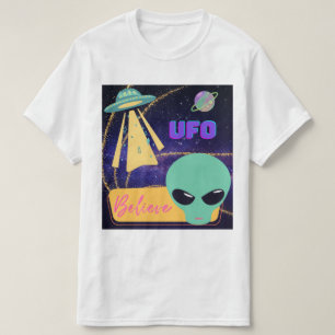 ufo, außerirdisch glauben T-Shirt