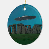 UFO bei SteinHenge Keramikornament (Links)
