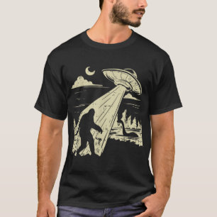 UFO Bigfoot Sasquatch Lochness Monster Funny Belie T-Shirt