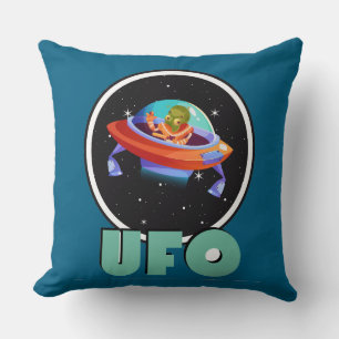 Ufo fliegt auf Raumschiff Kissen