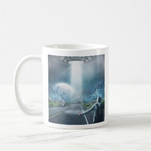 UFO Hitchhiker benutzerdefinierte Monogramm-Tasse Kaffeetasse