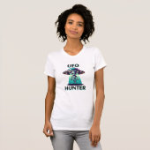 UFO Hunter | Kunst mit UFO und Alien T-Shirt (Vorne ganz)