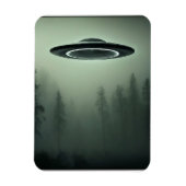UFO im Nebel Magnet (Vertikal)