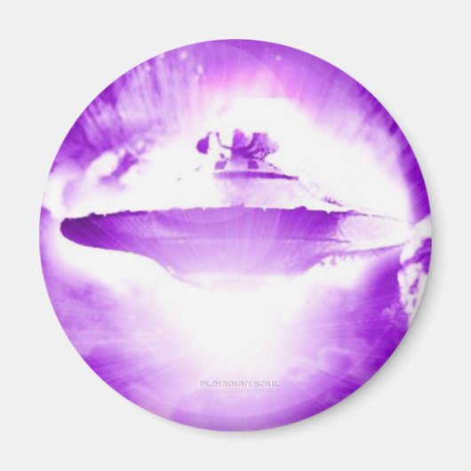 UFO Lila Anreise Magnet (Vorne)