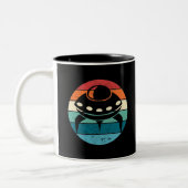 UFO Retro Sunset Zweifarbige Tasse (Links)