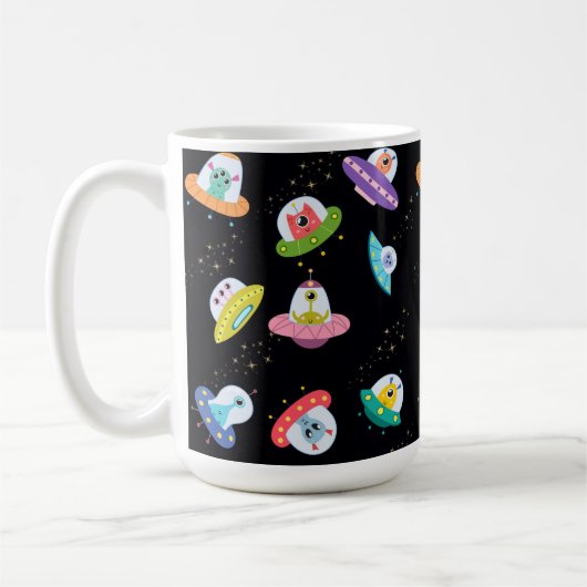 UFO SHIPS PATTERN KAFFEETASSE (Links)