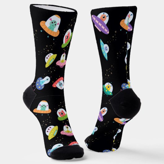UFO SHIPS PATTERN SOCKEN (Gewinkelt)